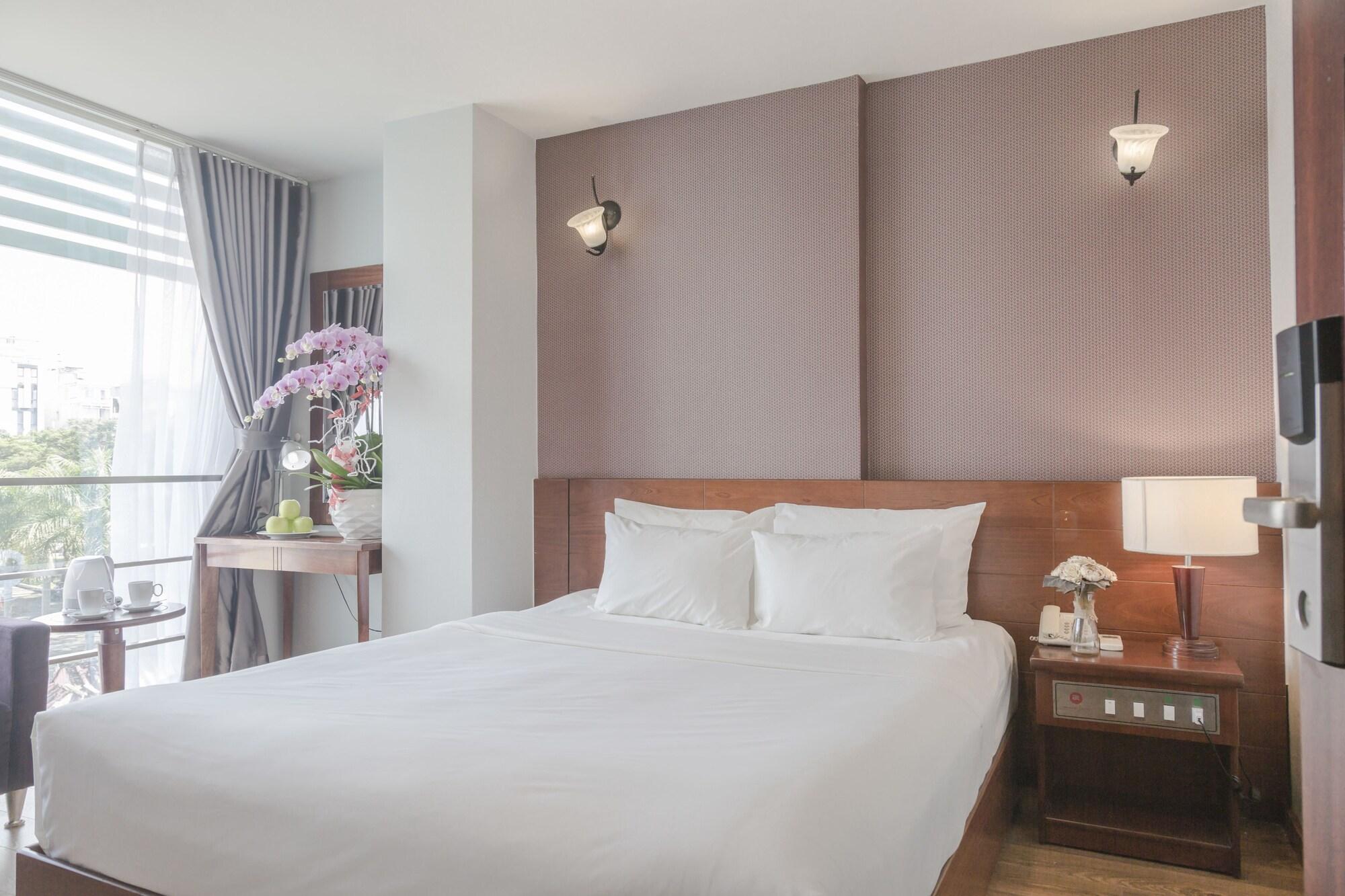 Park View Saigon Hotel Хошимин Экстерьер фото